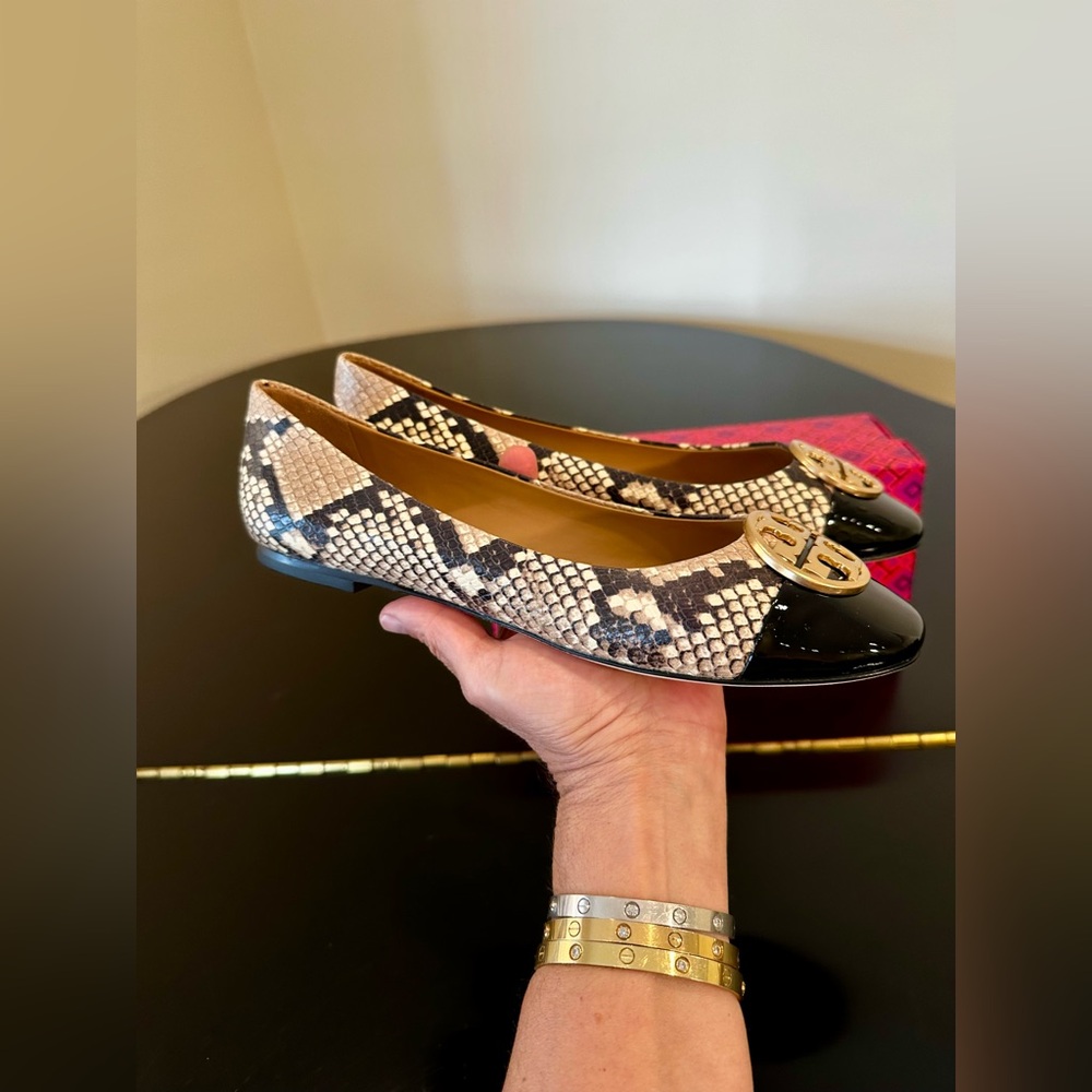 TORY BURCH AUTHENTIC LUXURY CLASSIC PREPPY ICONIC CHELSEA CAP TOE BALLET SHOES - Picture 11 of 17